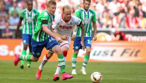 Kevin Vogt im Duell mit Kevin de Bruyne: Der Effzeh holt ein 1:1 gegen Wolfsburg.