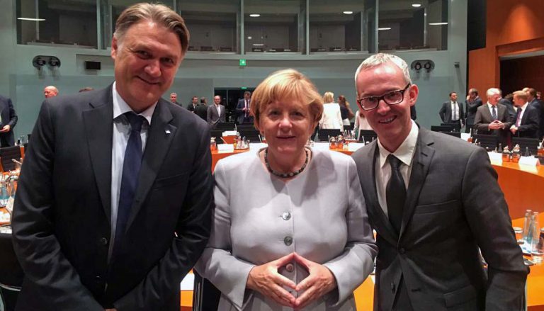 Wehrle trifft Kanzlerin Merkel bei Flüchtlingsinitiative