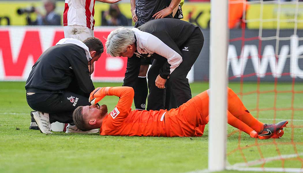 Sorgen um Timo Horn: Torhüter am Arm verletzt