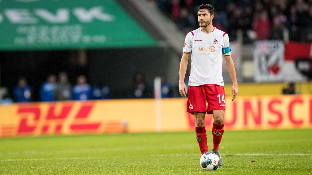 Hector unterstützt #WeKickCorona – FC hilft Kölner Tafeln