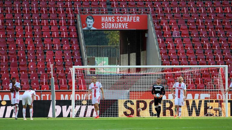 Patzer, VAR und Passivität: Der unglückliche Bundesliga-Auftakt