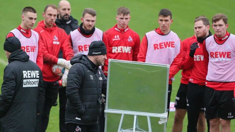 “Hört sich wild an, aber…” Baumgart will zum FC Bayern aufholen