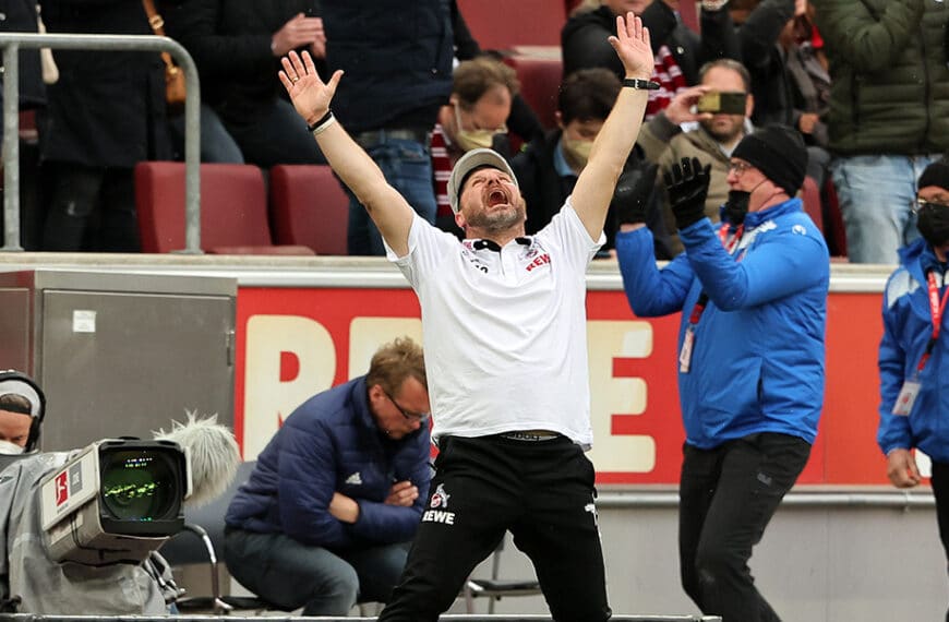 Jubel bei Steffen Baumgart nach dem Schlusspfiff gegen Mainz. (Foto: Bucco)