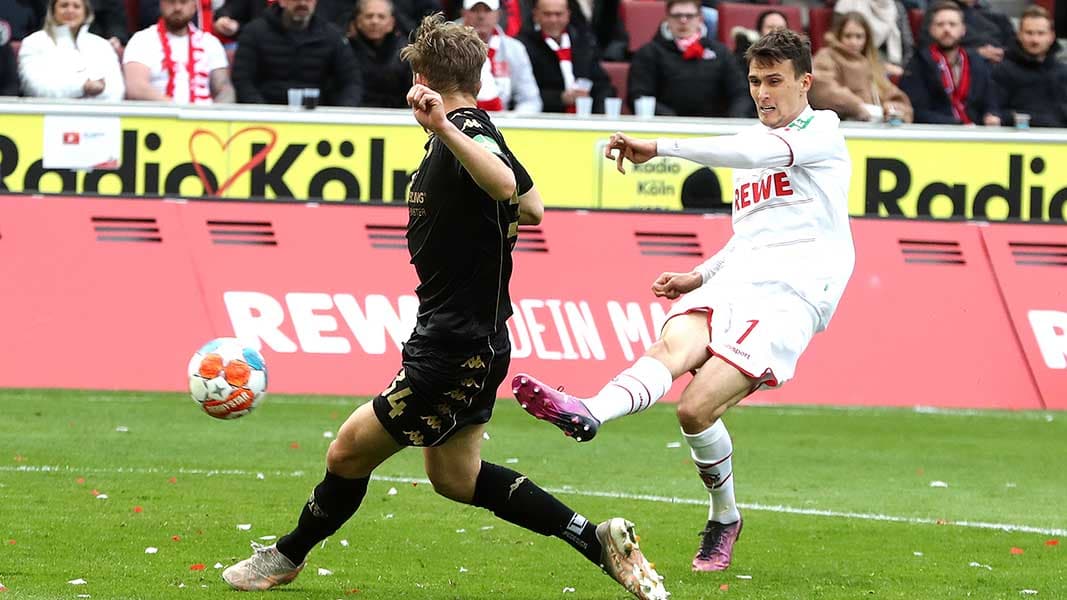 Dejan Ljubicic erzielt das 2:2 gegen Mainz. (Foto: Bucco)