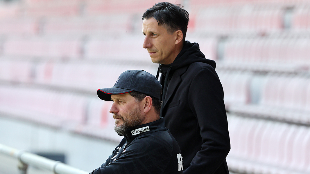 Christian Keller und Steffen Baumgart stellen den Kader für die nächste Saison zusammen. (Foto: Bucco)