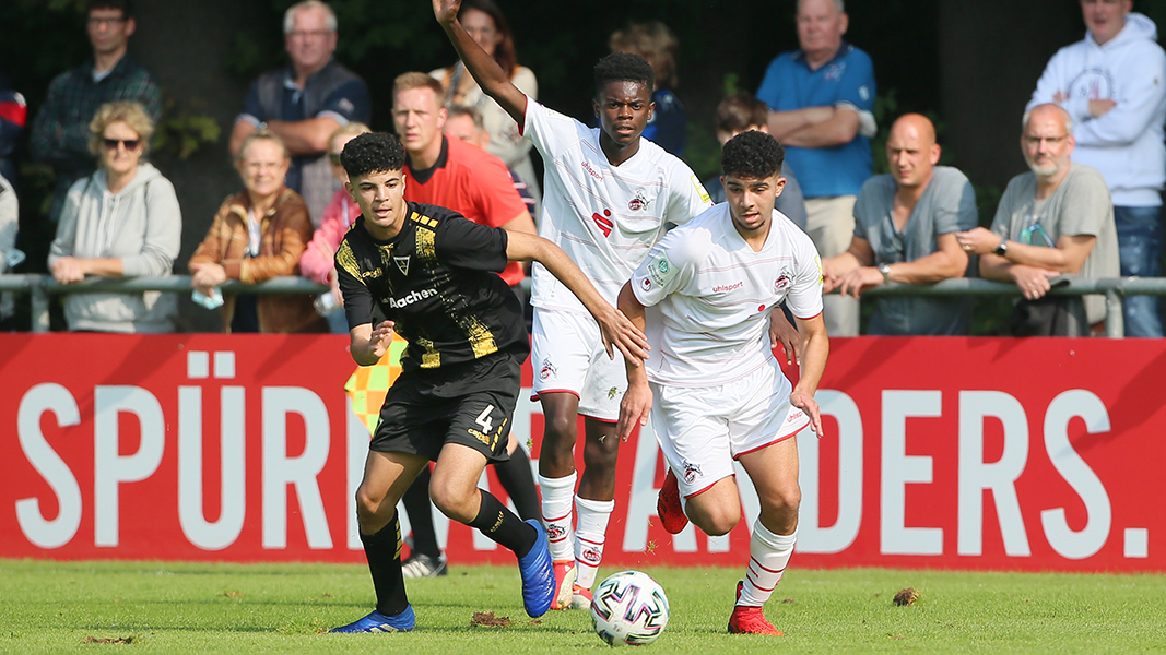 Der 1. FC Köln hat den Vertrag mit Fayssal Harchaoui (re.) verlängert. (Foto: Bucco)