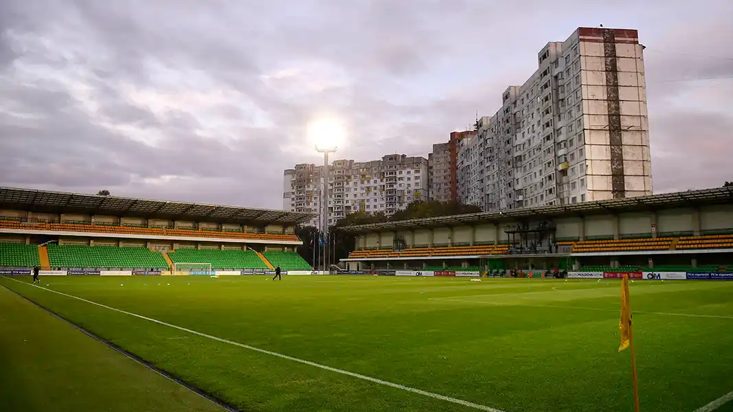 Im Stadion Zimbru in Chisinau trägt der FC Petrocup-Hincesti seine europäischen Heimspiele aus. (Foto: IMAGO / NurPhoto)