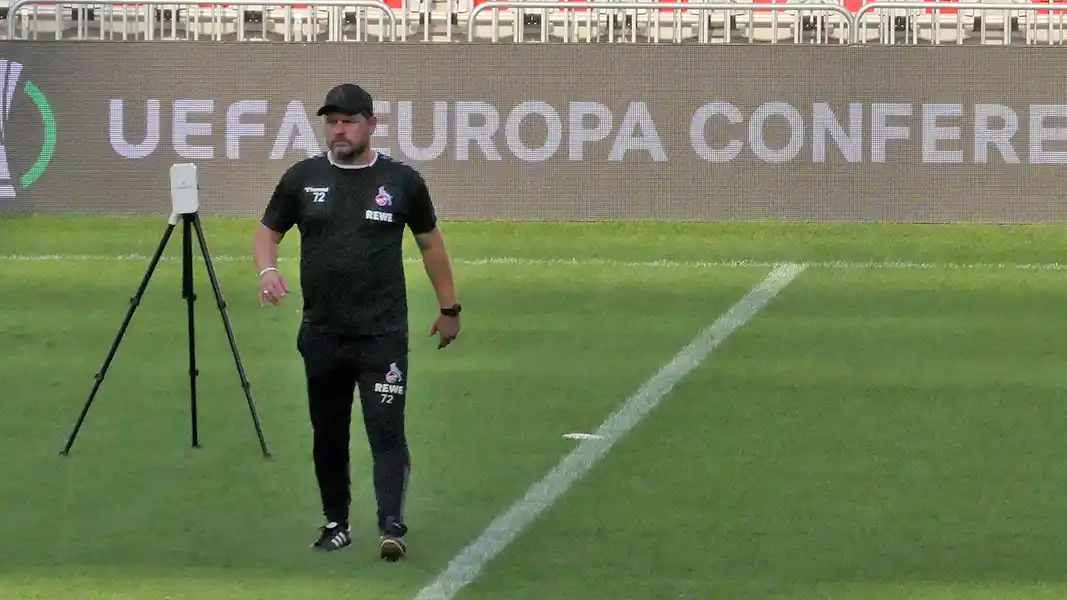 Steffen Baumgart beim Abschlusstraining des 1. FC Köln im Stade de Nice. (Foto: GEISSBLOG)