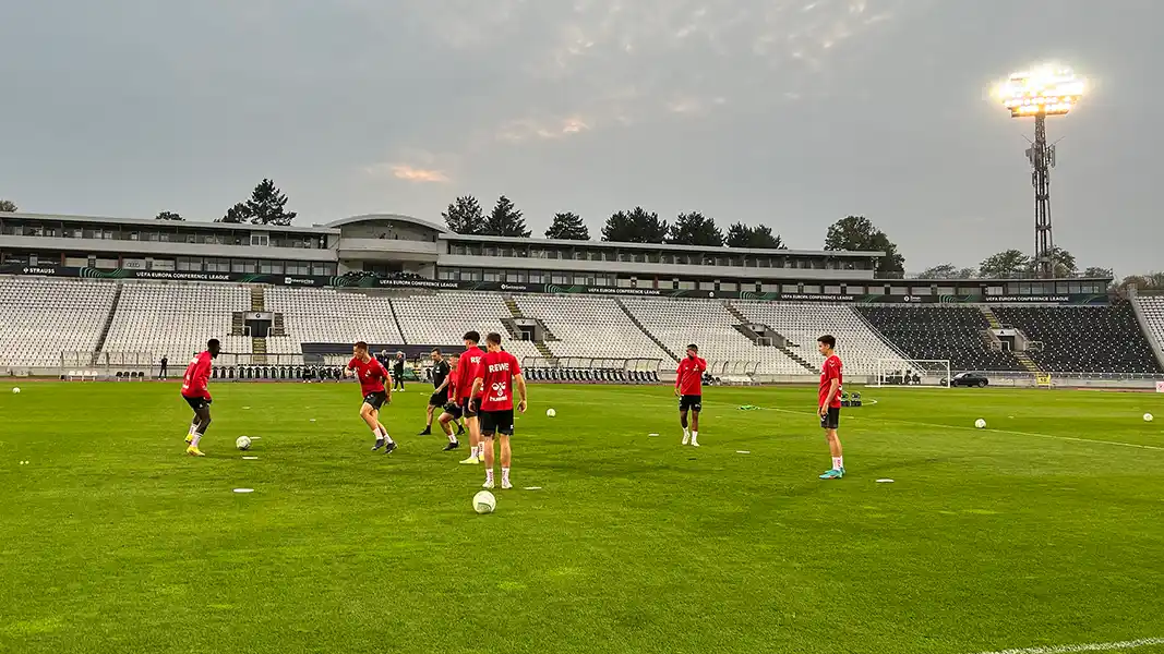 Der 1. FC Köln trainiert in Belgrad. (Foto: GEISSBLOG)
