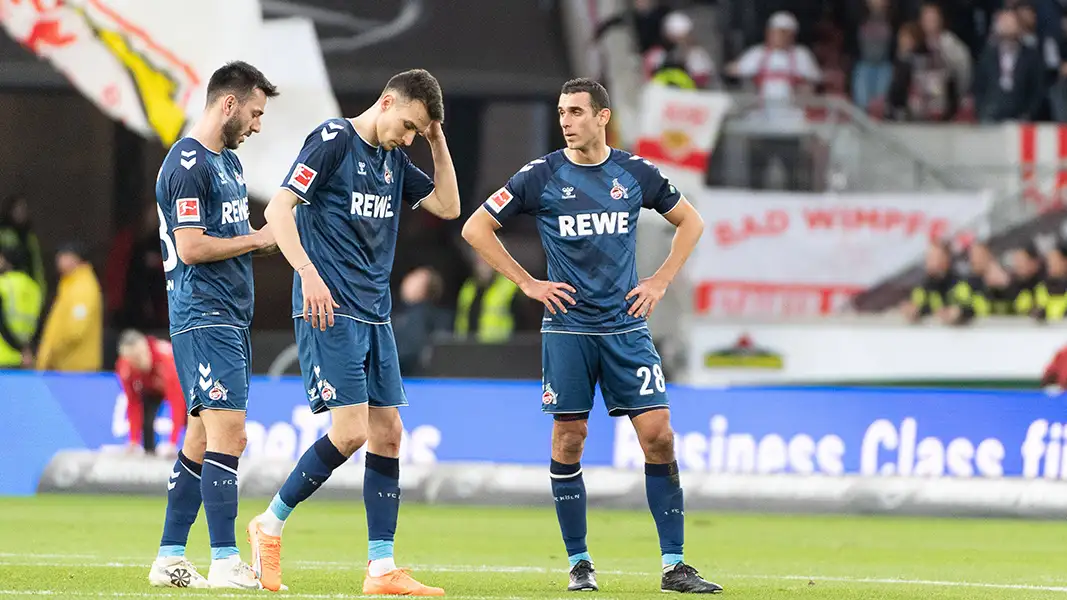 Hängende Köpfe: Die Profis des 1. FC Köln konnten in Stuttgart nicht an die Leistung der letzten Wochen anknüpfen. (Foto: IMAGO / Eibner)