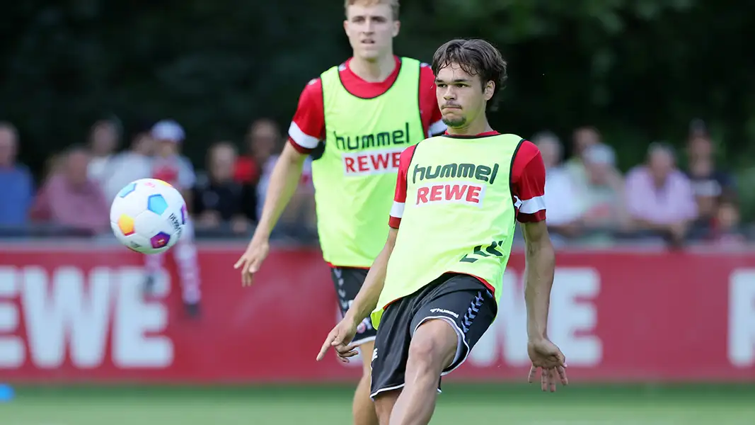 Max Finkgräfe im Profi-Training des 1. FC Köln. (Foto: Bucco)