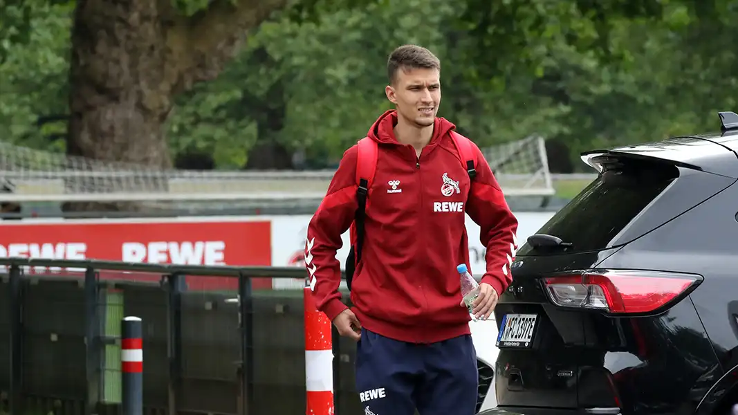 Dejan Ljubicic am Sonntag auf dem Weg zu seinem Dienstwagen. (Foto: GEISSBLOG)