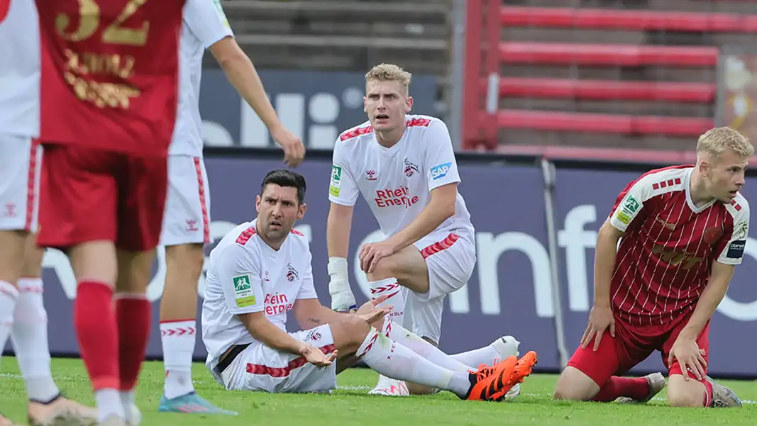Stephan Salger und Meiko Sponsel (v.l.) im Spiel gegen Fortuna Köln. (Foto: Bucco)