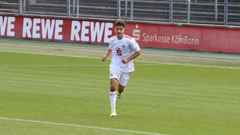 Lob von Ruthenbeck: U19 ringt Bremen “mit Wut im Bauch” nieder