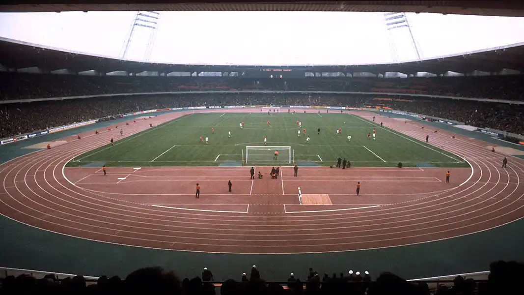Das Müngersdorfer Stadion in der Saison 1975/76. (Foto: IMAGO / WEREK)