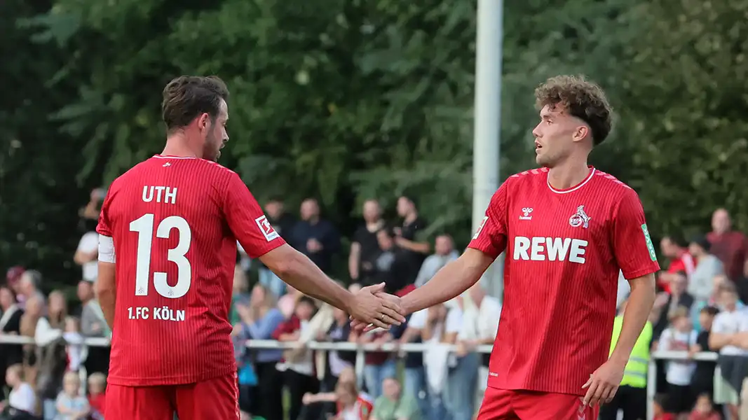 Mark Uth und Luca Waldschmidt im Test gegen Reusrath. (Foto: Bucco)