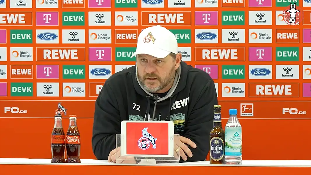 Steffen Baumgart auf der Pressekonferenz vor dem Auswärtsspiel bei Union Berlin. (Foto: 1. FC Köln)