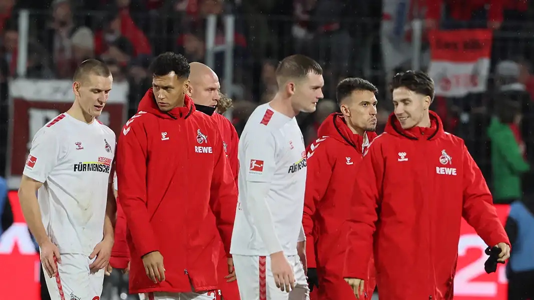 Die Mannschaft nach dem Spiel gegen Mainz. (Foto: Bucco)