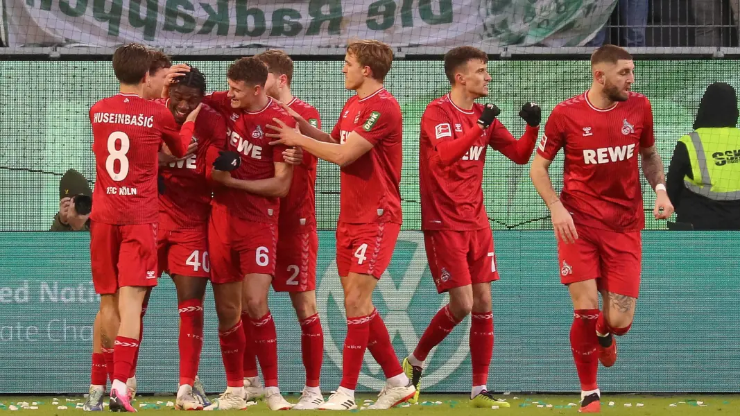 Der 1. FC Köln jubelte über die Führung in Wolfsburg, musste aber nur zwei Minuten später das 1:1 hinnehmen. (Foto: IMAGO / Jan Huebner)