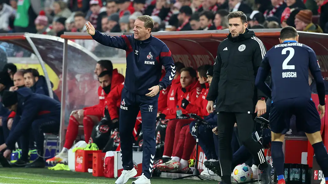 Timo Schultz bei seinem ersten Pflichtspiel als Trainer des 1. FC Köln. (Foto: Bucco)