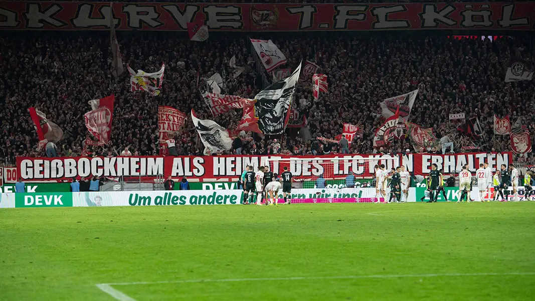 Die Fans des 1. FC Köln setzen sich für den Erhalt des Geißbockheims im Grüngürtel ein. (Foto: IMAGO / Simon)