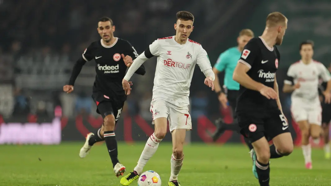 Da kam nicht mal Ellyes Skhiri hinterher: Dejan Ljubicic legte gegen Eintracht Frankfurt das 2:0 des 1. FC Köln auf. (Foto: IMAGO / HMB-Media)