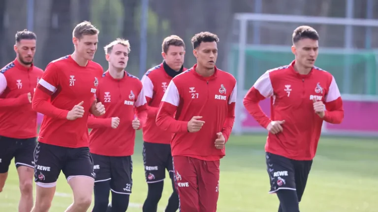DFB-Coach beim FC-Training – Uth dreht weiter Runden