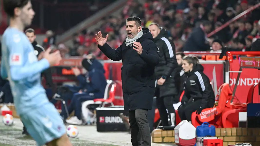Nenad Bjelica im Hinspiel gegen den 1. FC Köln. (Foto: IMAGO / Koch)