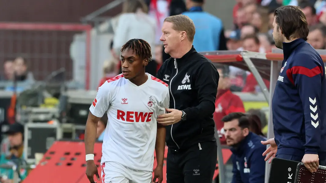 Justin Diehl mit Trainer Timo Schultz. (Foto: Bucco)