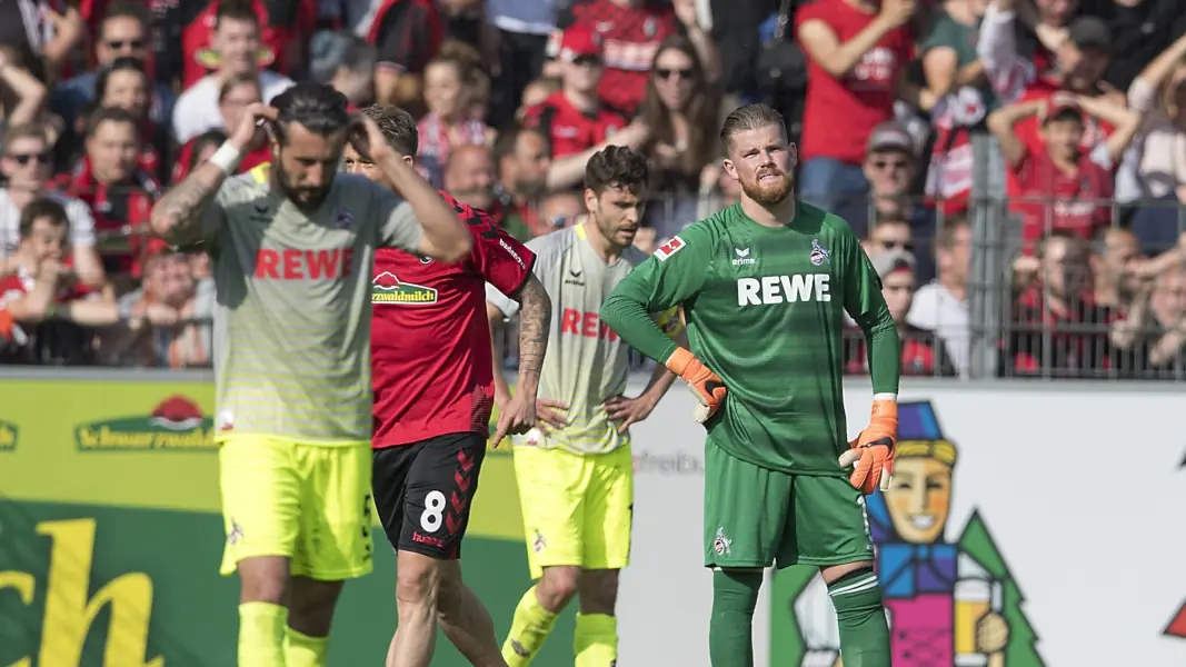 2018 flossen nach dem 32. Spieltag gegen Freiburg Tränen beim 1. FC Köln, dessen Abstieg besiegelt war. (Foto: IMAGO / Sven Simon)