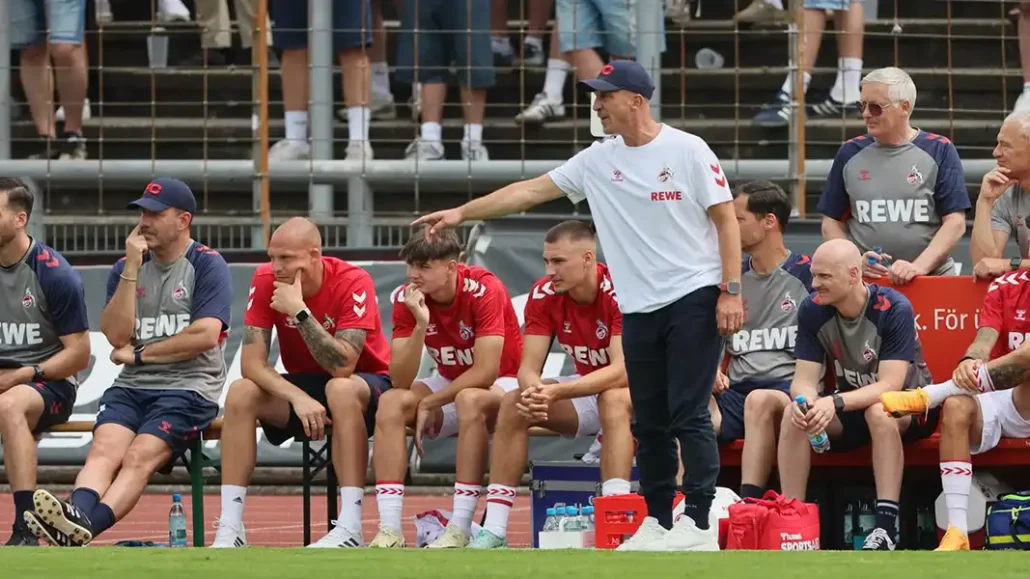 Gerhard Struber beim FC-Debüt als Cheftrainer gegen Rheingold Köln-Poll. (Foto: Bucco)