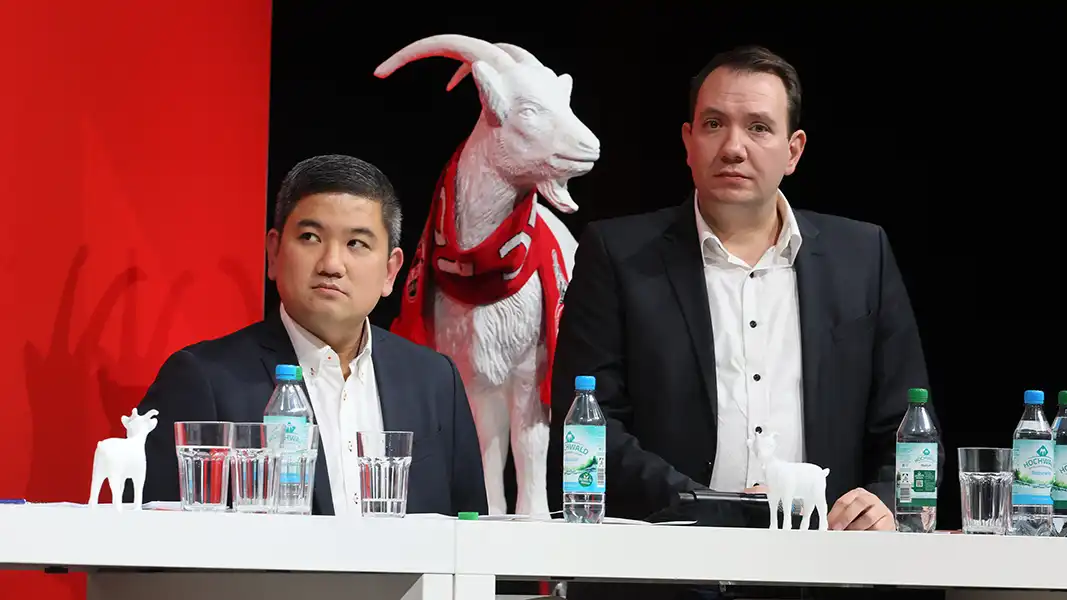 Die Mitgliederrats-Vorsitzenden Ho-Yeon Kim und Fabian Schwab. (Foto: Bucco)