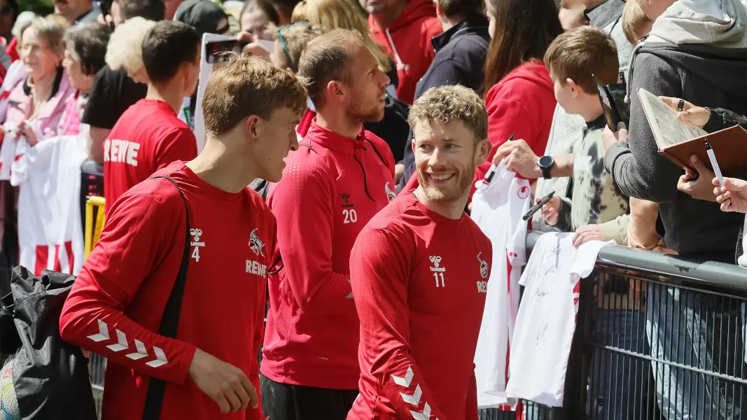 Florian Kainz und Timo Hübers am Geißbockheim. (Foto: Bucco)