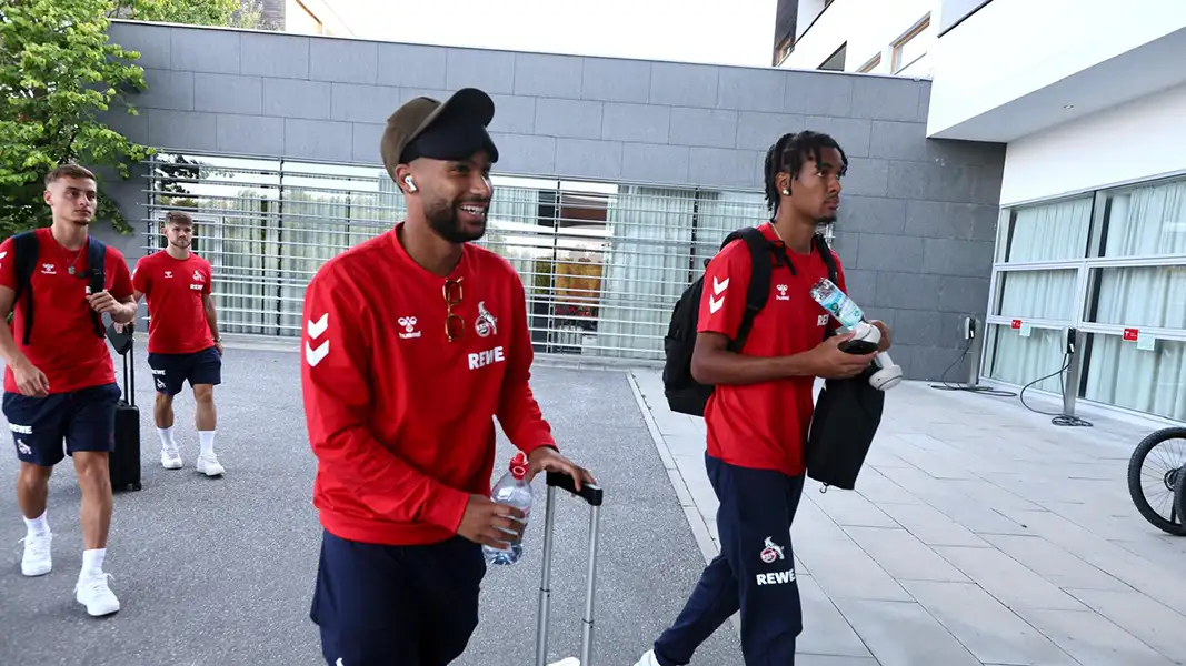 Linton Maina und Damion Downs bei der Ankunft in Bad Waltersdorf. (Foto: Bucco)