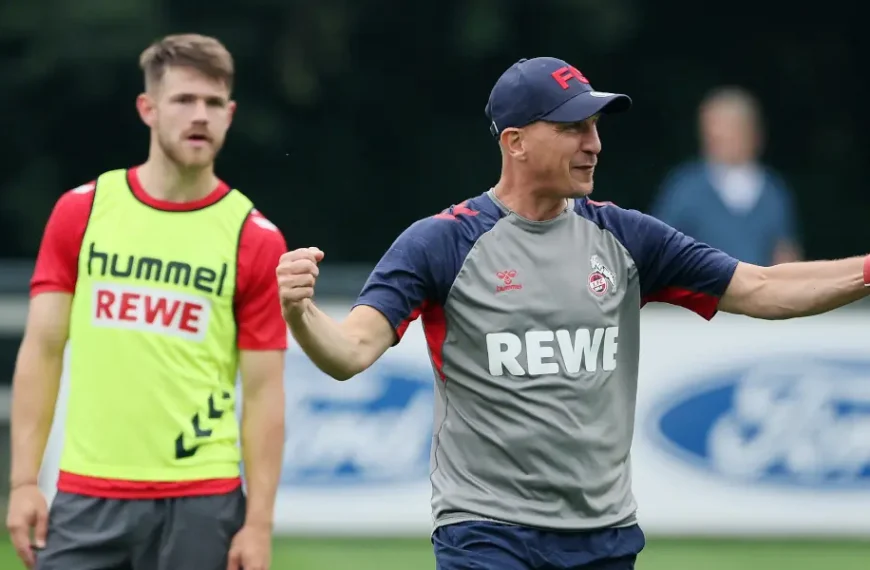 FC-Trainer Gerhard Struber mit Jan Thielmann. (Foto: Bucco)