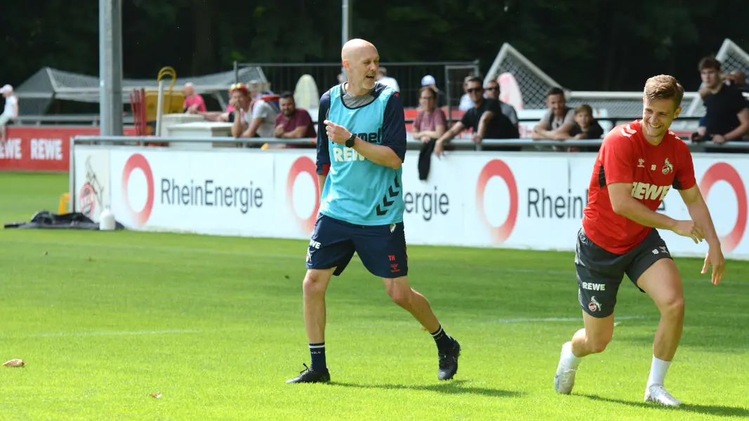 Thomas Hickersberger beim Standard-Training. (Foto: GEISSBLOG)