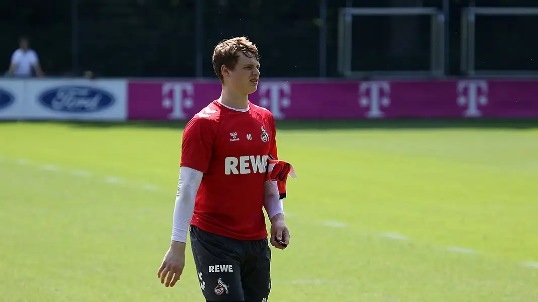 Jonas Urbig am Donnerstag im Training. (Foto: GEISSBLOG)