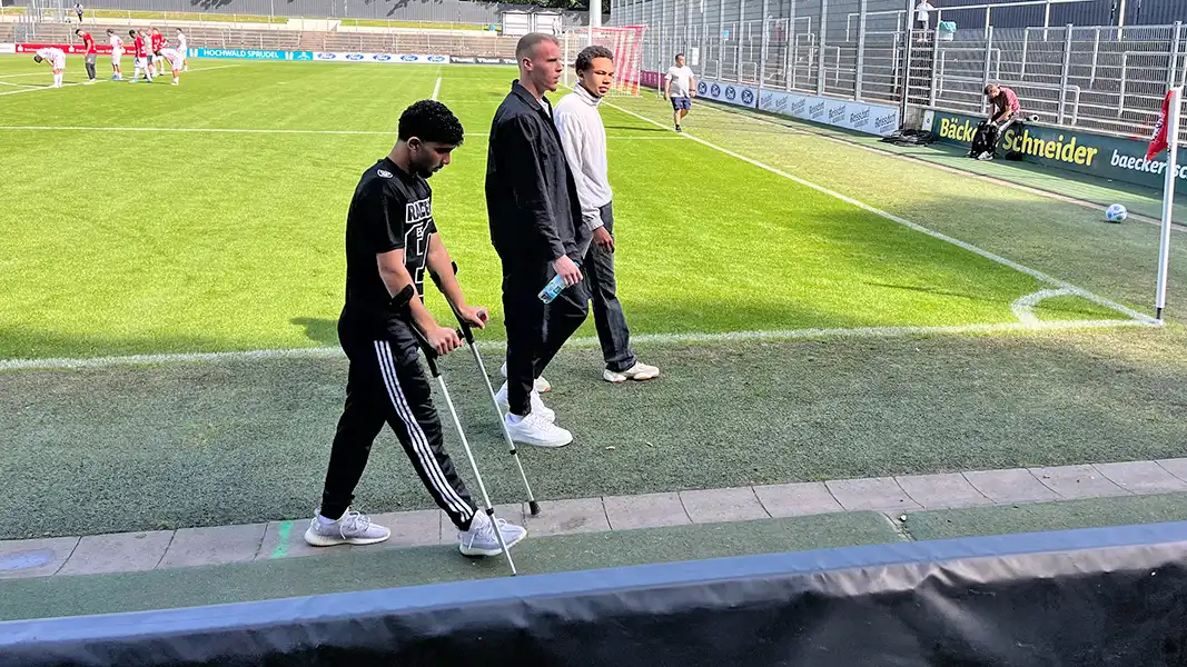 Fayssal Harchaoui am Sonntag am Geißbockheim. (Foto: GEISSBLOG)