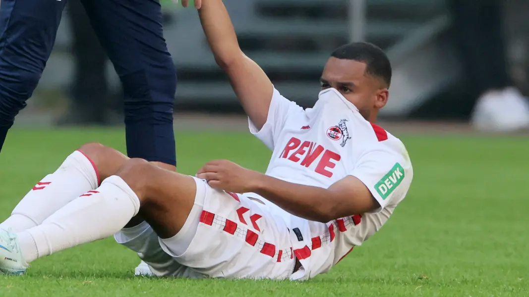 Linton Maina nach dem 2:2 in Düsseldorf. (Foto: Bucco)