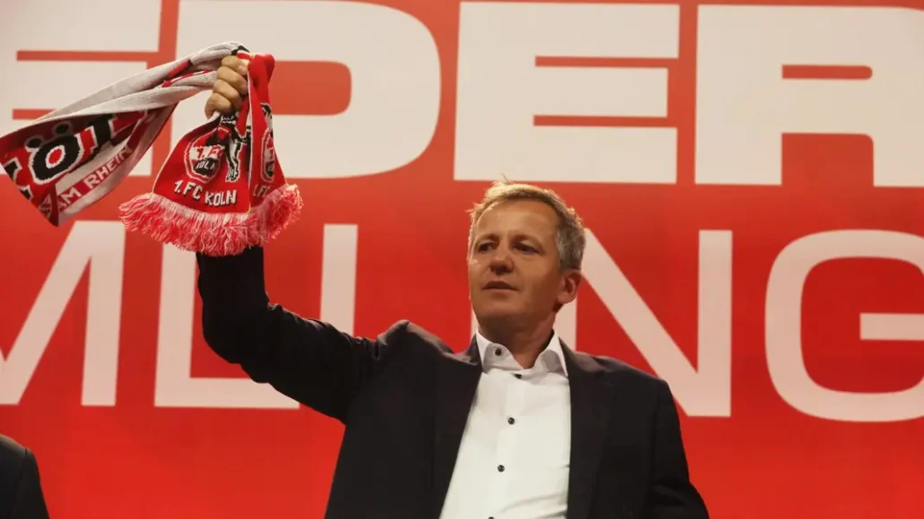 FC-Geschäftsführer Philipp Türoff in der Lanxess Arena. (Foto: Bucco)