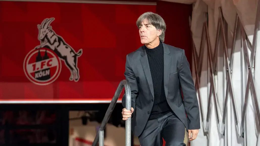 Joachim Löw am Donnerstag im RheinEnergieStadion. (Foto: IMAGO / HMB-Media)