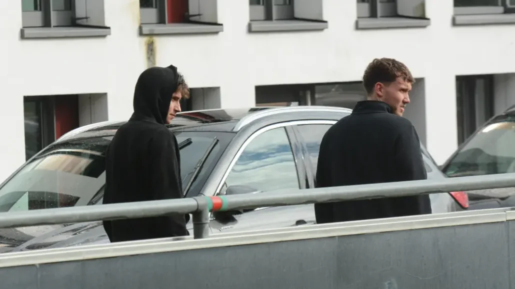 Denis Huseinbasic und Luca Waldschmidt auf dem Weg nach Hause. (Foto: GEISSBLOG)