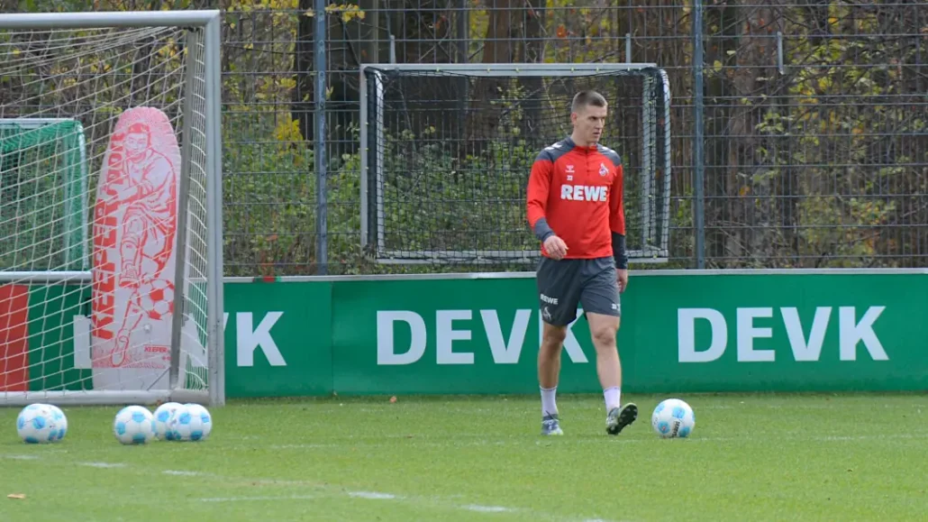 Allein auf weiter Flur: Florian Dietz nach dem Teamtraining am Mittwoch. (Foto: GEISSBLOG)