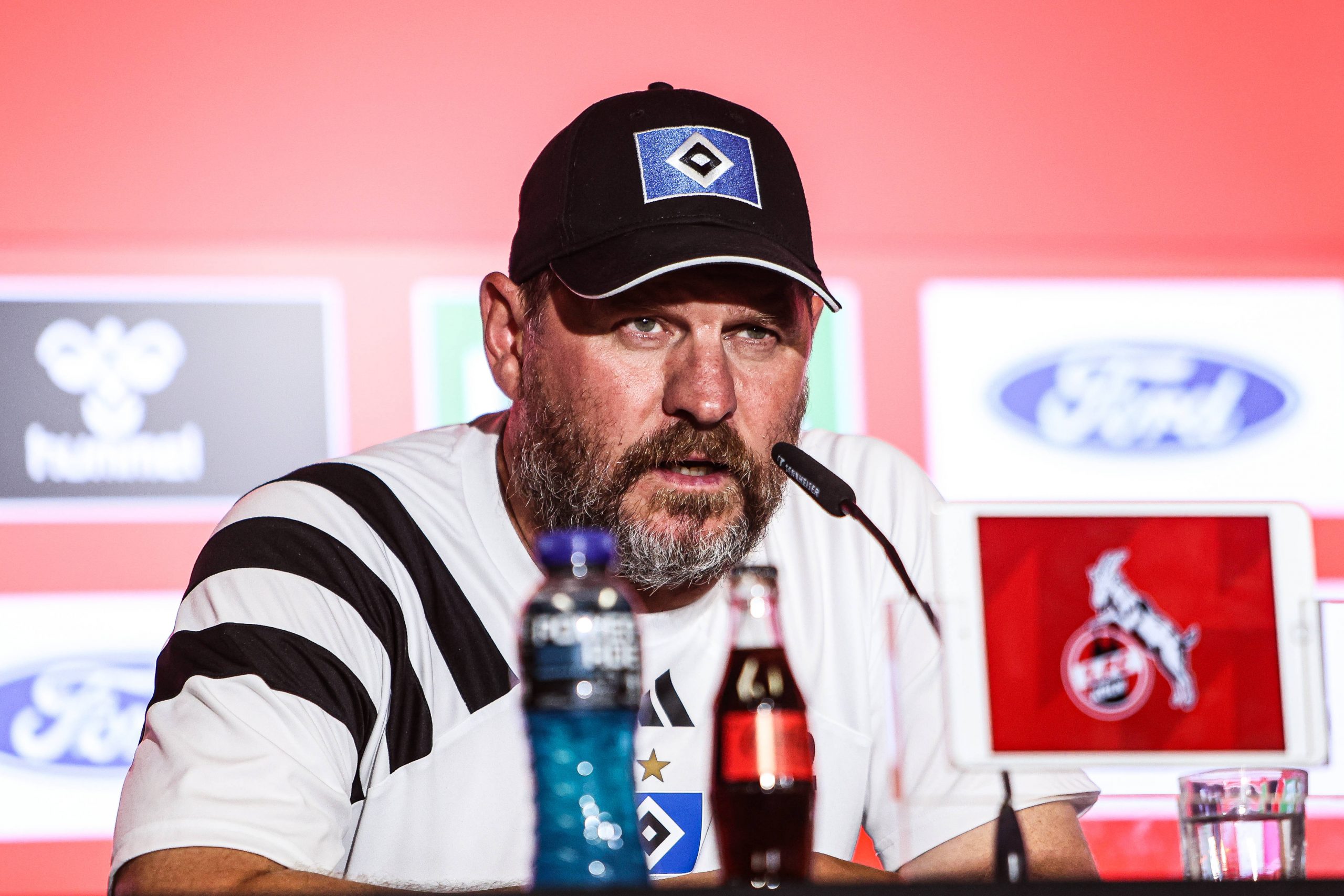 Steffen Baumgart beim Auswärtsspiel in Köln mit dem Hamburger SV. (Foto: IMAGO / Herbertz)