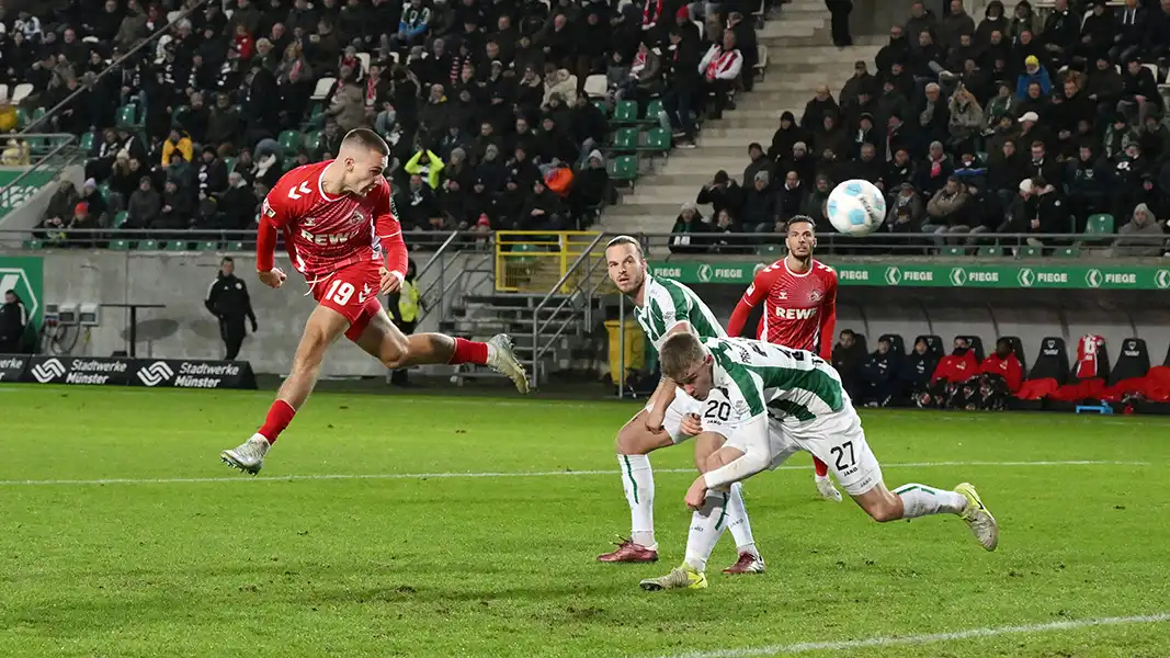 Tim Lemperle köpft mustergültig zum 1:0 ein. (Foto: IMAGO / Team 2)