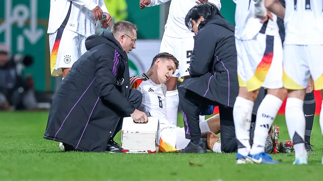 Eric Martel verletzte sich am Freitag bei der U21-Nationalmannschaft. (Foto: IMAGO / Maximilian Koch)