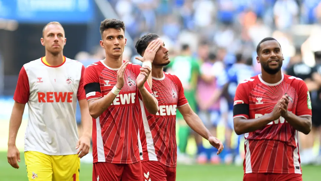 Marvin Schwäbe, Dejan Ljubicic und Linton Maina. (Foto: IMAGO / DeFodi)