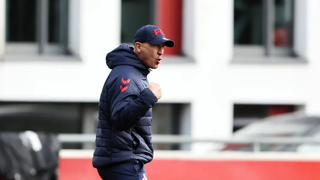 Gerhard Struber beim Training des 1. FC Köln. (Foto: Bucco)