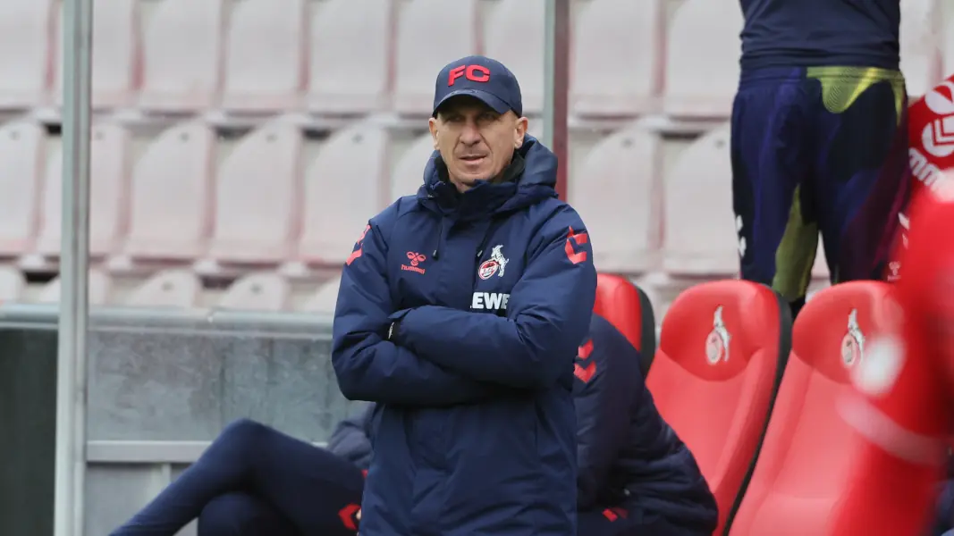 FC-Trainer Gerhard Struber beim Testspiel gegen Groningen. (Foto: Bucco)