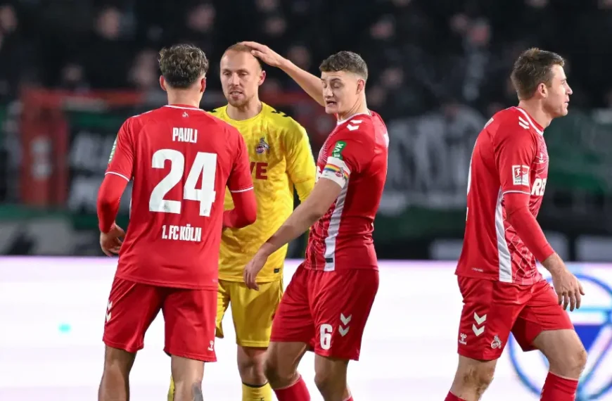 Julian Pauli, Marvin Schwäbe, Eric Martel und Dominique Heintz (v.l.) zählen zu den Hinrunden-Gewinnern. (Foto: IMAGO / RHR-Foto)